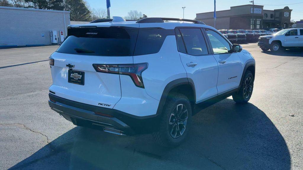 new 2026 Chevrolet Equinox car, priced at $35,733