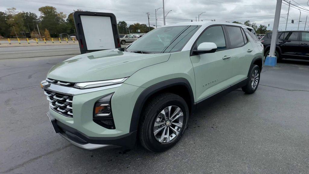 new 2026 Chevrolet Equinox car, priced at $26,795