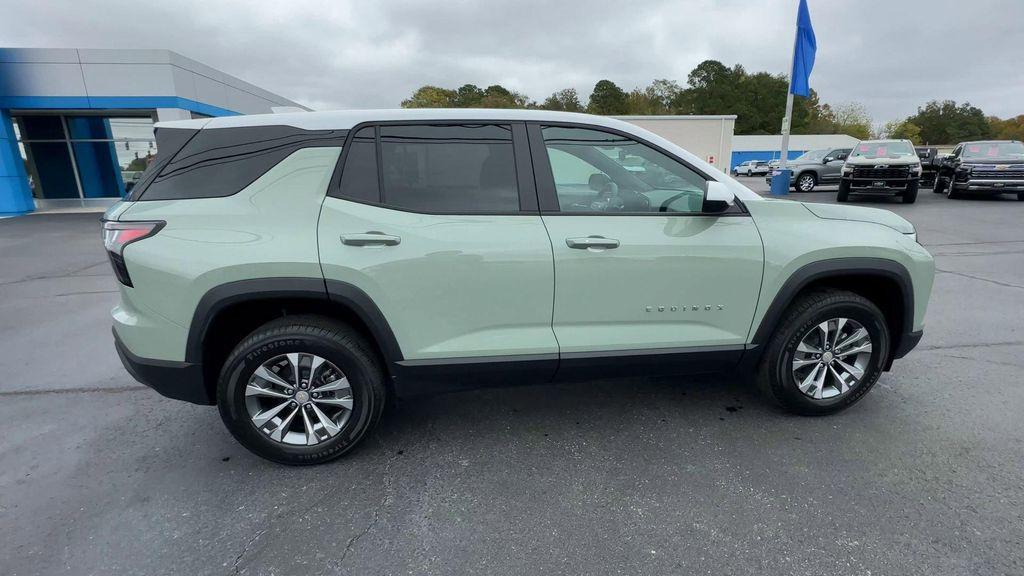 new 2026 Chevrolet Equinox car, priced at $26,795