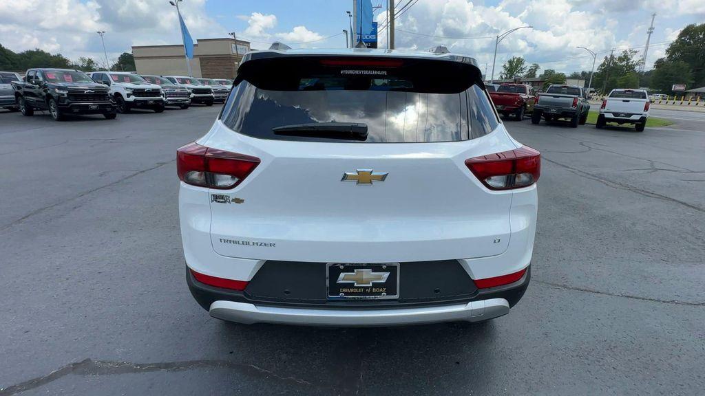 new 2026 Chevrolet TrailBlazer car, priced at $27,245