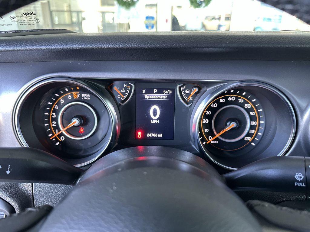 used 2023 Jeep Gladiator car, priced at $33,970