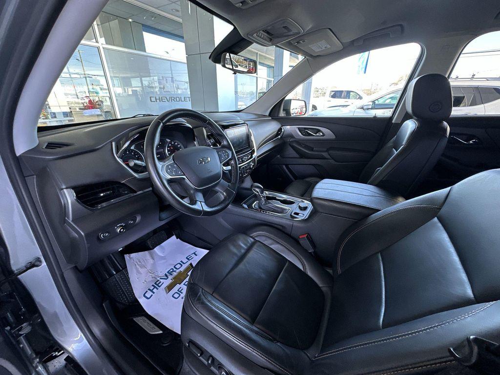 used 2021 Chevrolet Traverse car, priced at $25,445