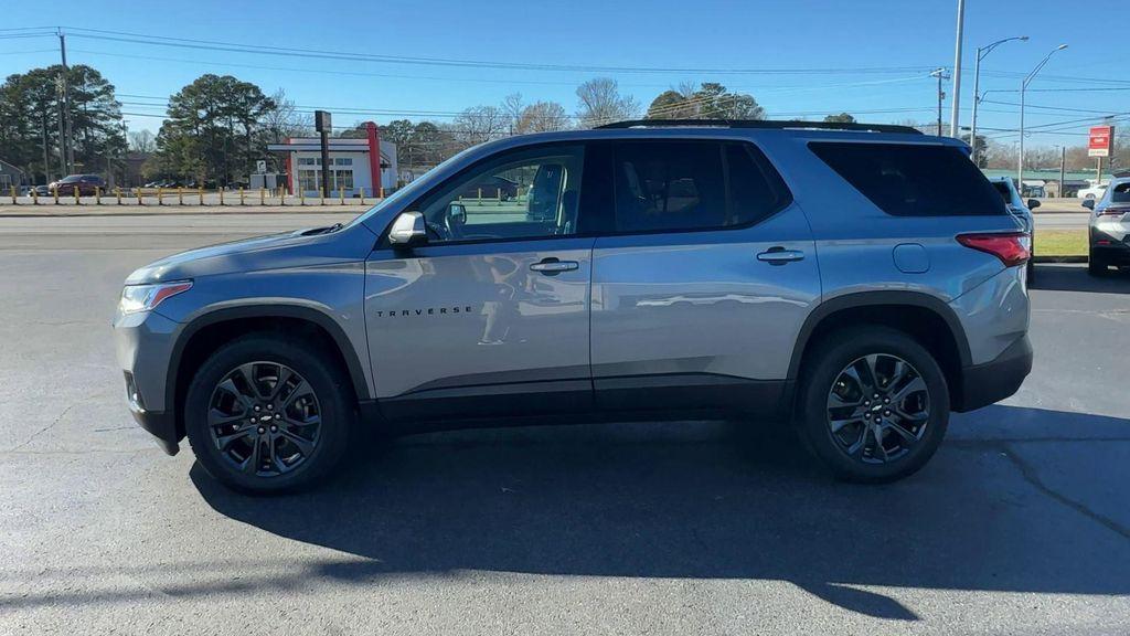 used 2021 Chevrolet Traverse car, priced at $25,445