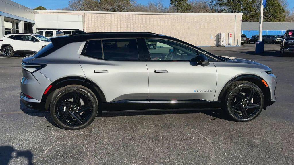 new 2026 Chevrolet Equinox EV car, priced at $38,180