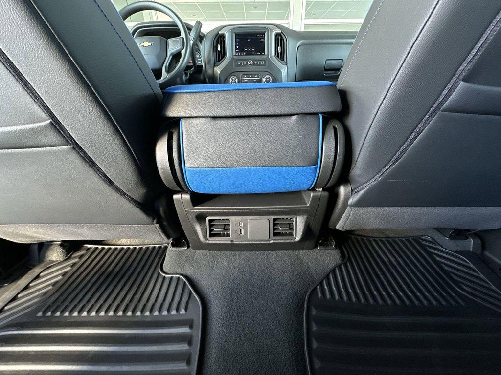 used 2024 Chevrolet Silverado 1500 car, priced at $39,590