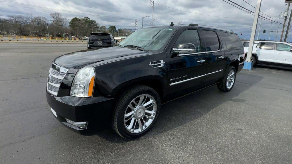 used 2011 Cadillac Escalade ESV car, priced at $22,987