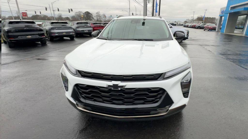 new 2026 Chevrolet Trax car, priced at $27,425