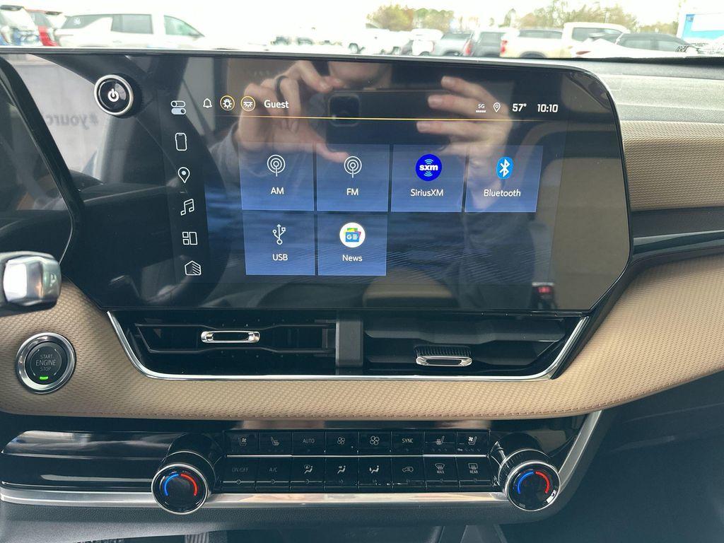 new 2026 Chevrolet Equinox car, priced at $35,325