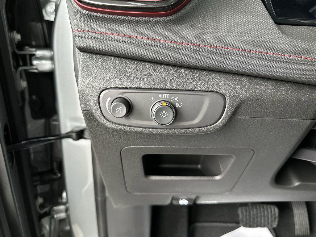 new 2026 Chevrolet TrailBlazer car, priced at $31,592