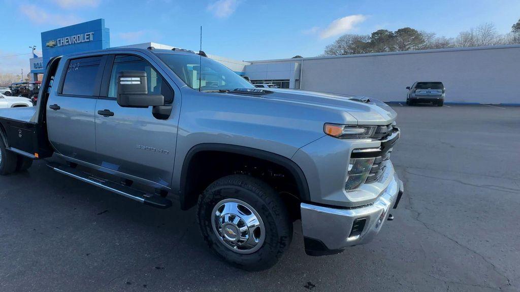 new 2026 Chevrolet Silverado 3500 car, priced at $60,814