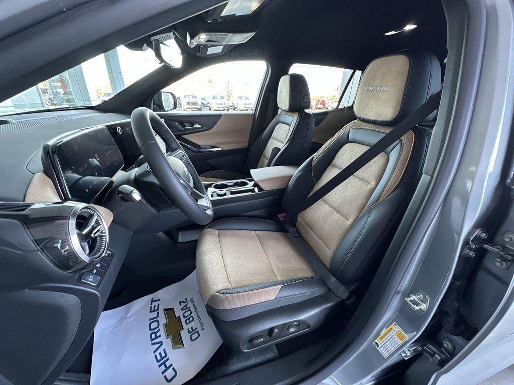 new 2026 Chevrolet Equinox car, priced at $35,330