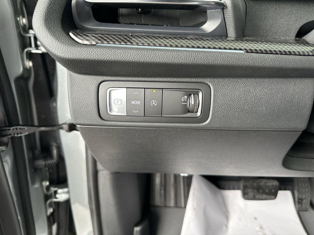 new 2026 Chevrolet Traverse car, priced at $54,375