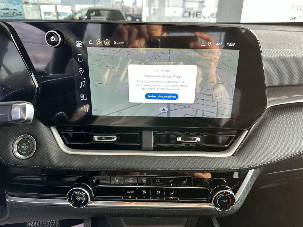 new 2026 Chevrolet Equinox car, priced at $28,672