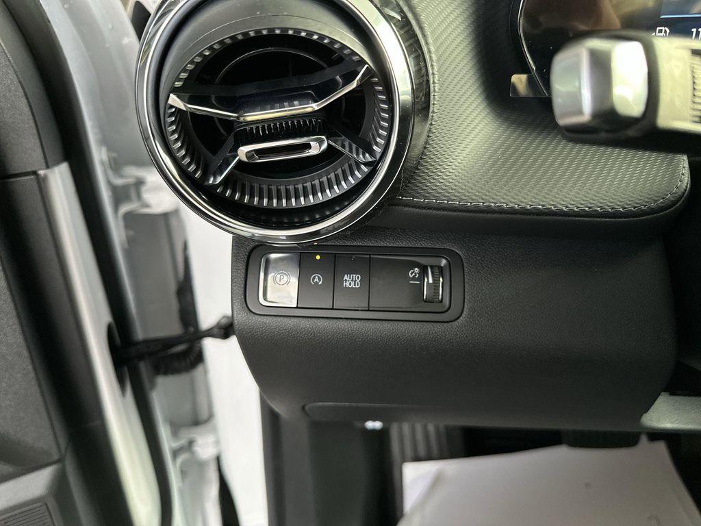 new 2026 Chevrolet Equinox car, priced at $28,672