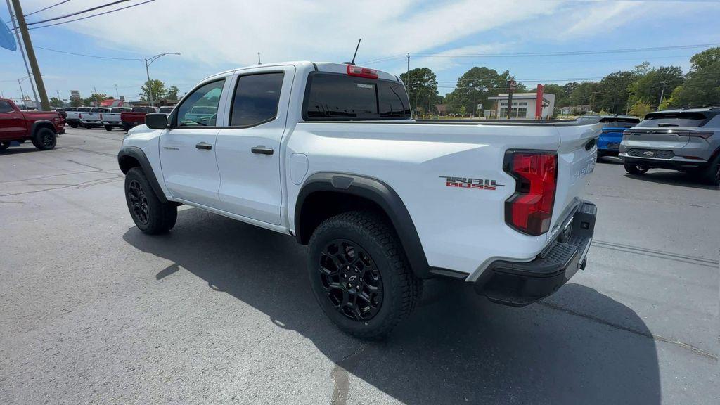 new 2026 Chevrolet Colorado car, priced at $40,035