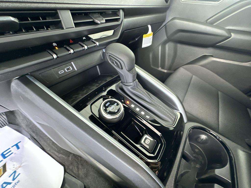 new 2026 Chevrolet Colorado car, priced at $40,035