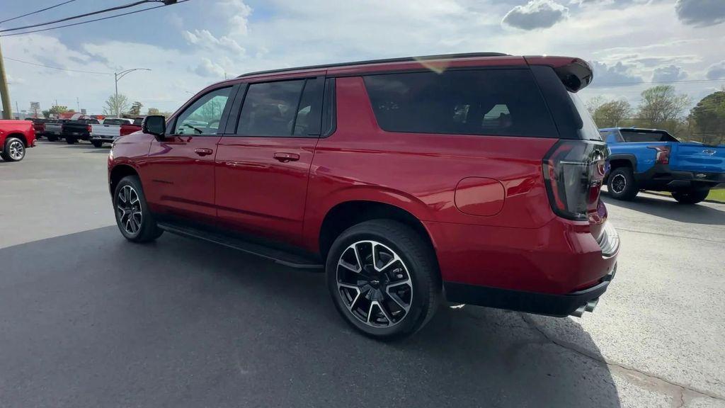 new 2026 Chevrolet Suburban car, priced at $76,571