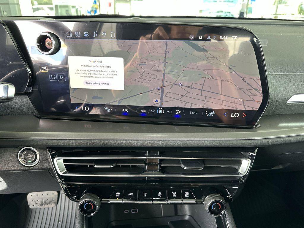 new 2026 Chevrolet Traverse car, priced at $39,967