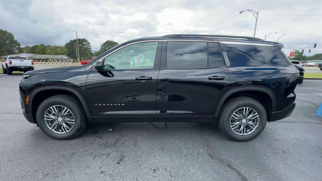 new 2026 Chevrolet Traverse car, priced at $39,967