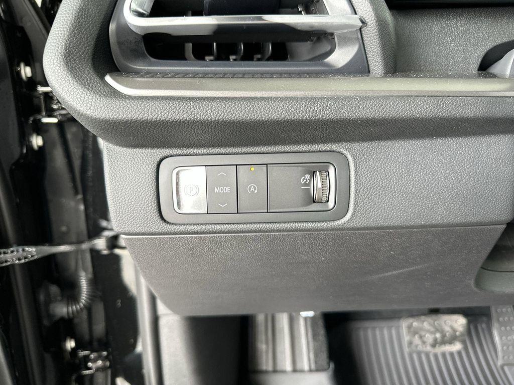 new 2026 Chevrolet Traverse car, priced at $39,967