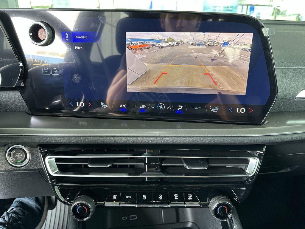 new 2026 Chevrolet Traverse car, priced at $39,967