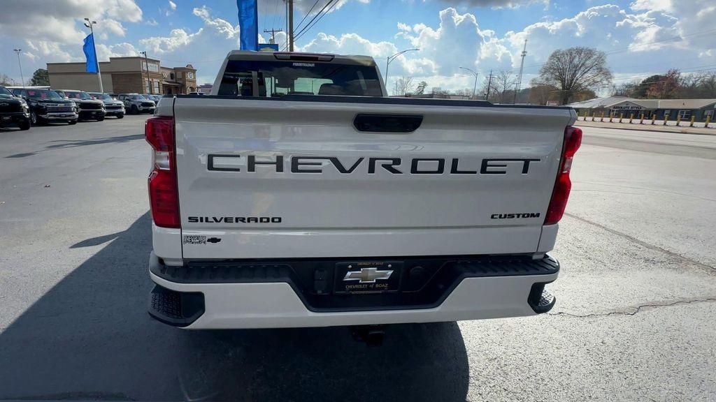 new 2026 Chevrolet Silverado 1500 car, priced at $40,373