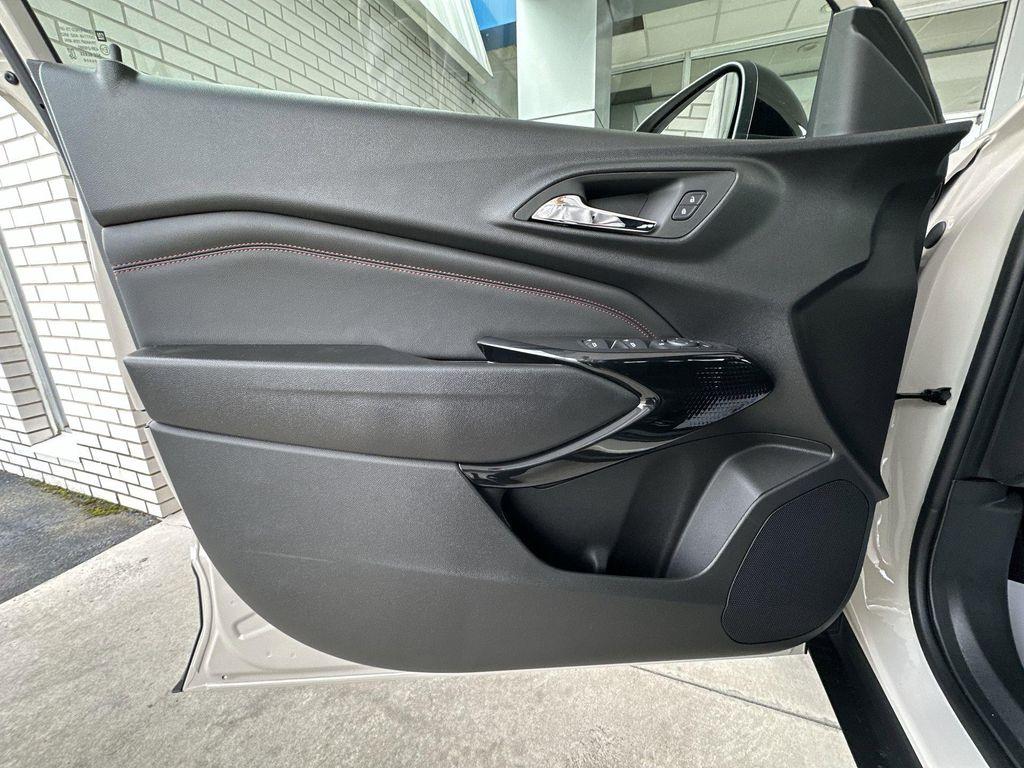 new 2026 Chevrolet Trax car, priced at $26,730