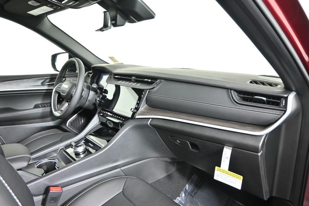 new 2026 Jeep Grand Cherokee L car, priced at $48,799