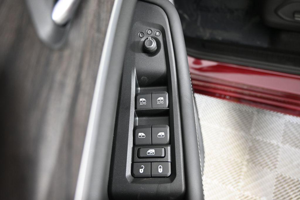 new 2026 Jeep Grand Cherokee L car, priced at $48,799