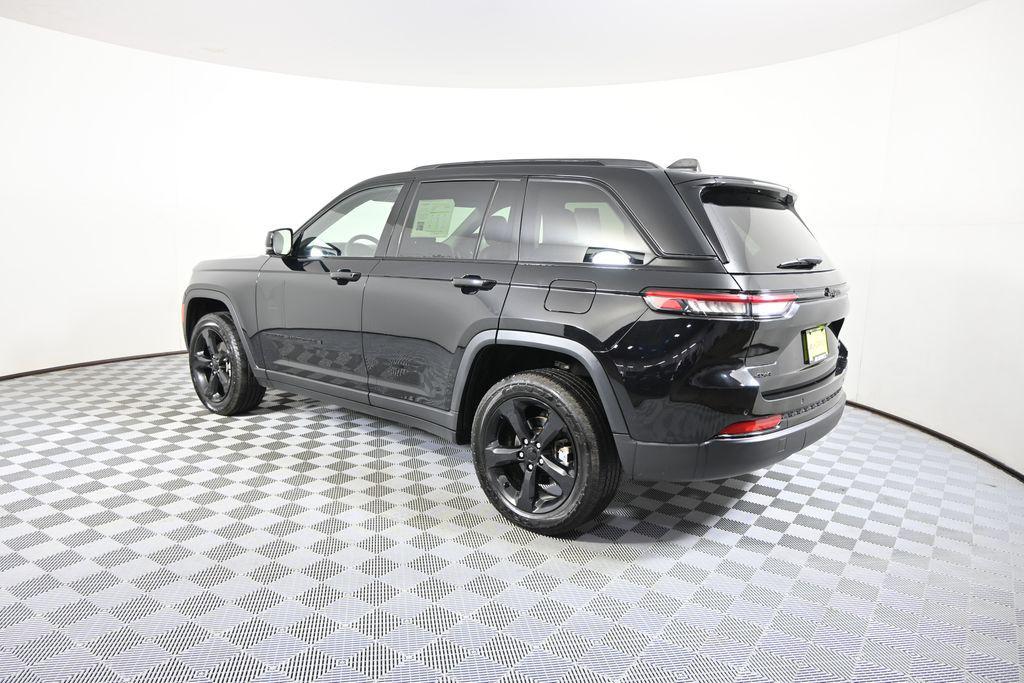 used 2023 Jeep Grand Cherokee car, priced at $28,849