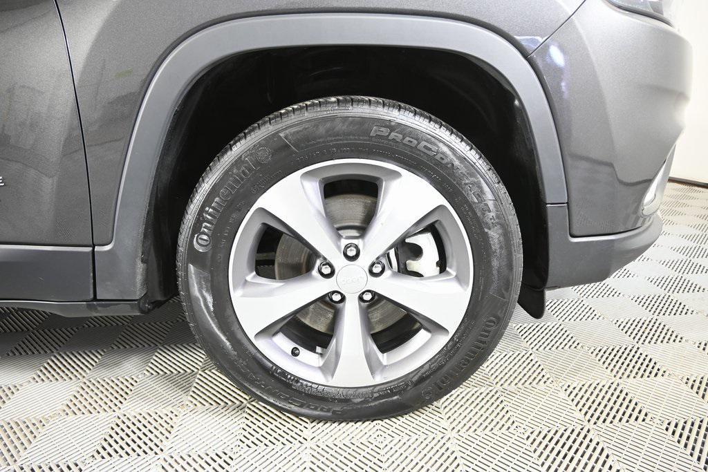 used 2022 Jeep Cherokee car, priced at $24,499