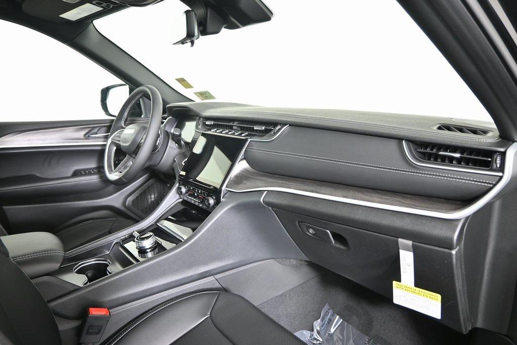 new 2025 Jeep Grand Cherokee L car, priced at $47,899