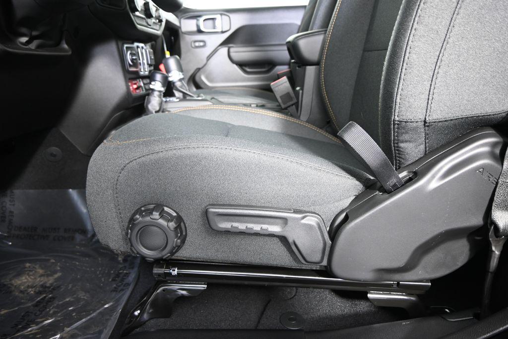 new 2026 Jeep Wrangler car, priced at $45,999
