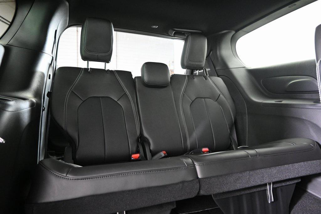 new 2026 Chrysler Pacifica car, priced at $47,435