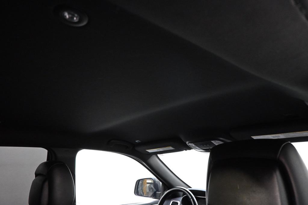 used 2022 Jeep Grand Cherokee car, priced at $21,495