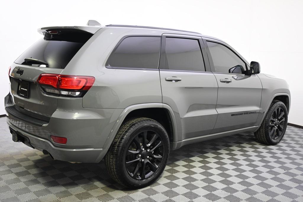 used 2022 Jeep Grand Cherokee car, priced at $21,495