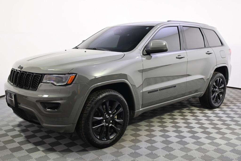 used 2022 Jeep Grand Cherokee car, priced at $21,495