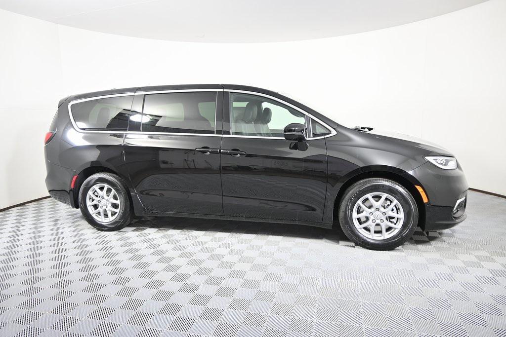 new 2026 Chrysler Pacifica car, priced at $38,999