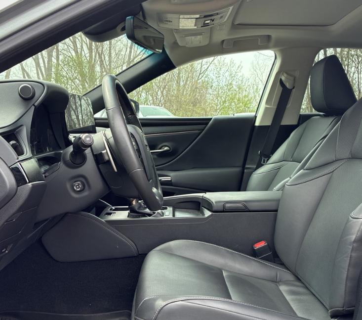used 2023 Lexus ES 350 car, priced at $37,990