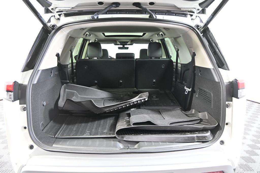 used 2024 Nissan Pathfinder car, priced at $39,999