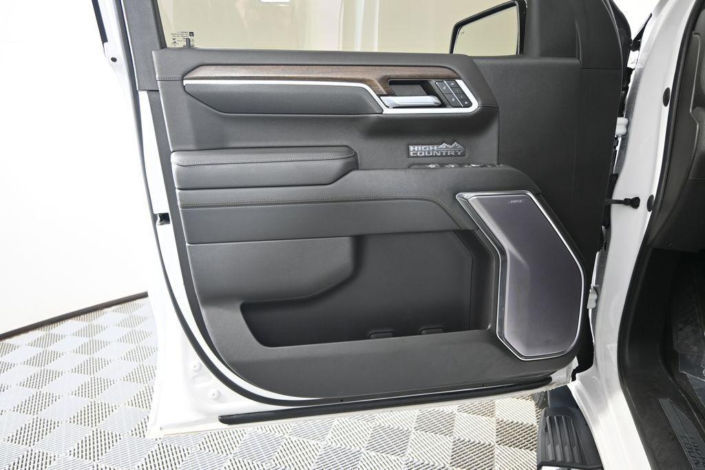 used 2022 Chevrolet Silverado 1500 car, priced at $40,999