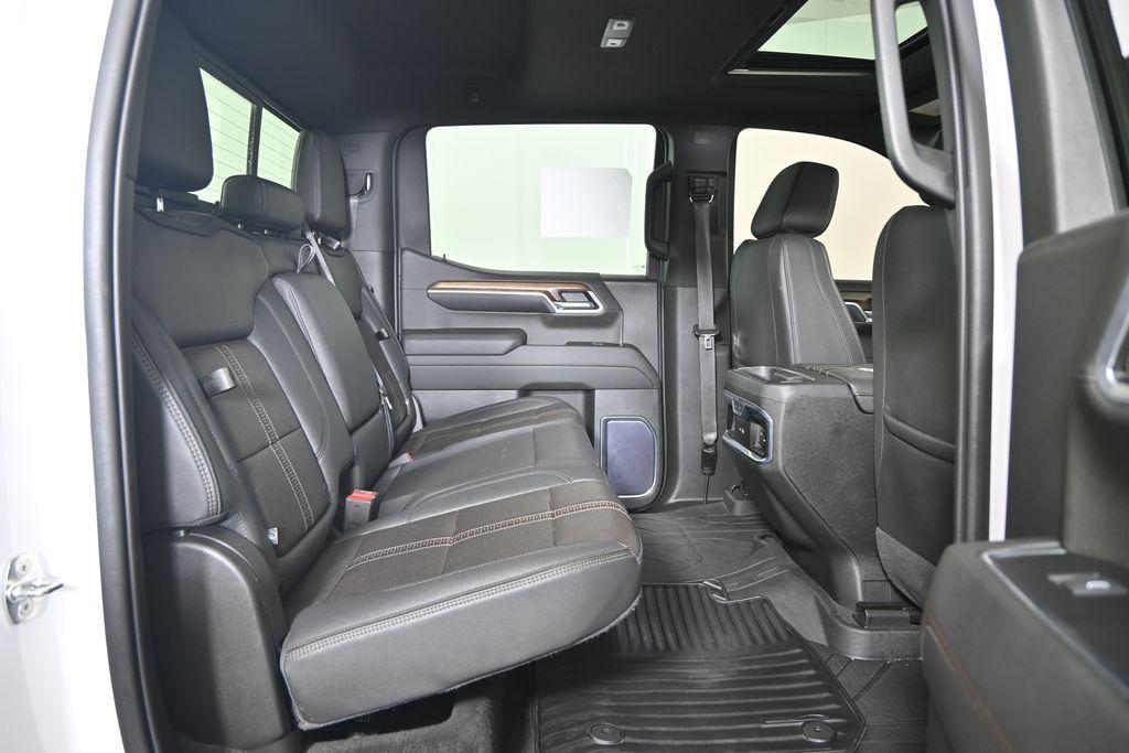 used 2022 Chevrolet Silverado 1500 car, priced at $40,999