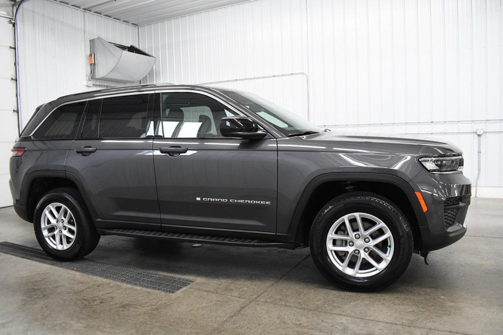used 2024 Jeep Grand Cherokee car, priced at $29,799