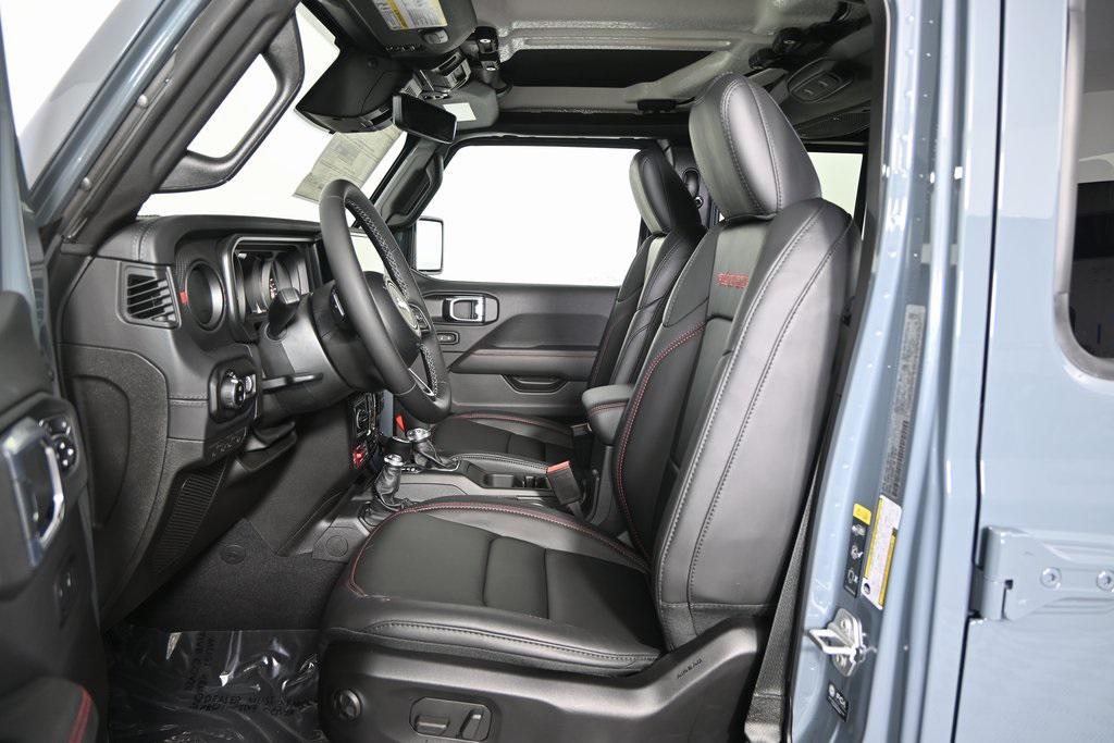 new 2026 Jeep Gladiator car, priced at $56,999