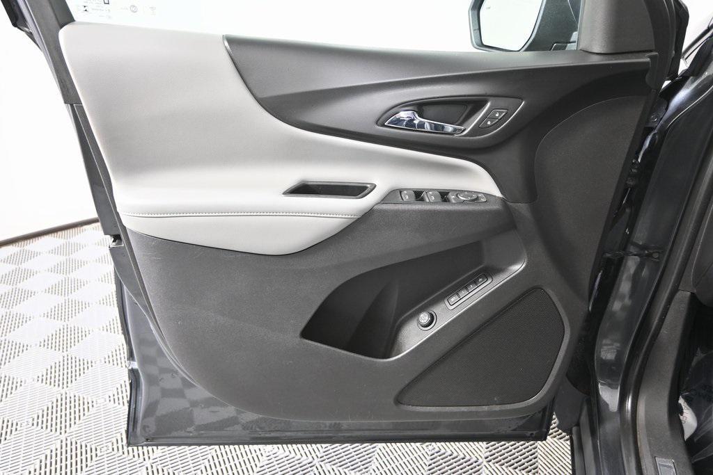 used 2018 Chevrolet Equinox car, priced at $12,890