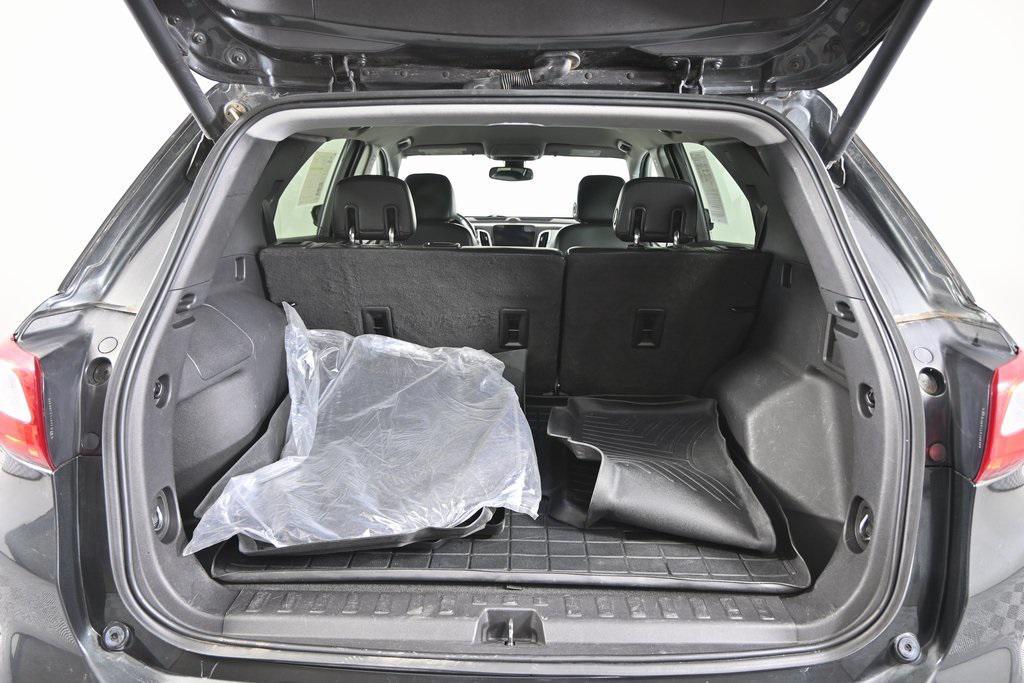 used 2018 Chevrolet Equinox car, priced at $12,890