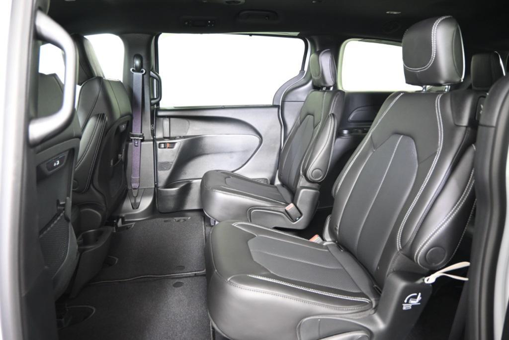 used 2025 Chrysler Pacifica car, priced at $37,999