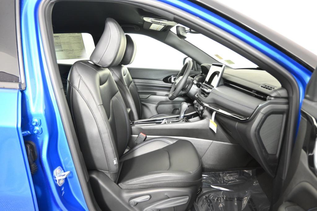 new 2026 Jeep Compass car, priced at $28,499