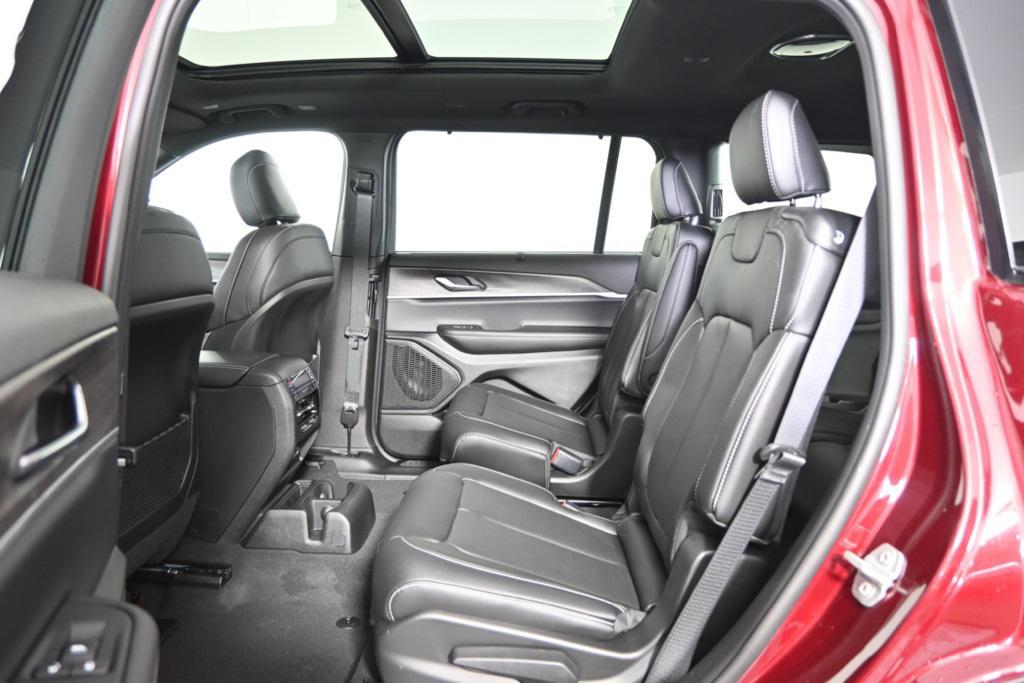 new 2025 Jeep Grand Cherokee L car, priced at $47,899