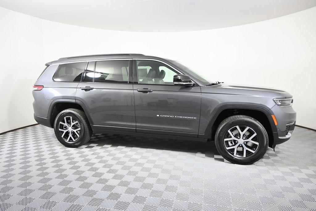 new 2025 Jeep Grand Cherokee L car, priced at $47,899